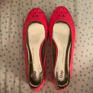 Bright pink GAP flats